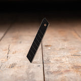 Tajima 0.7 in. Razar Black Blades