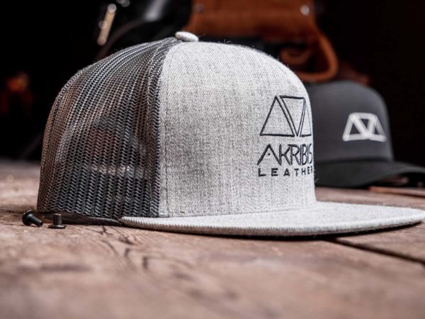 Grey Akribis flat-brim trucker hat